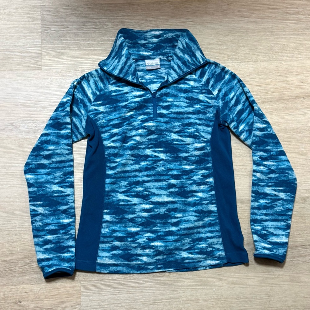 Columbia Women’s Lightweight 1/4 Zip Fleece Pullover in Blue Geometric Pattern - Picture 3 of 10